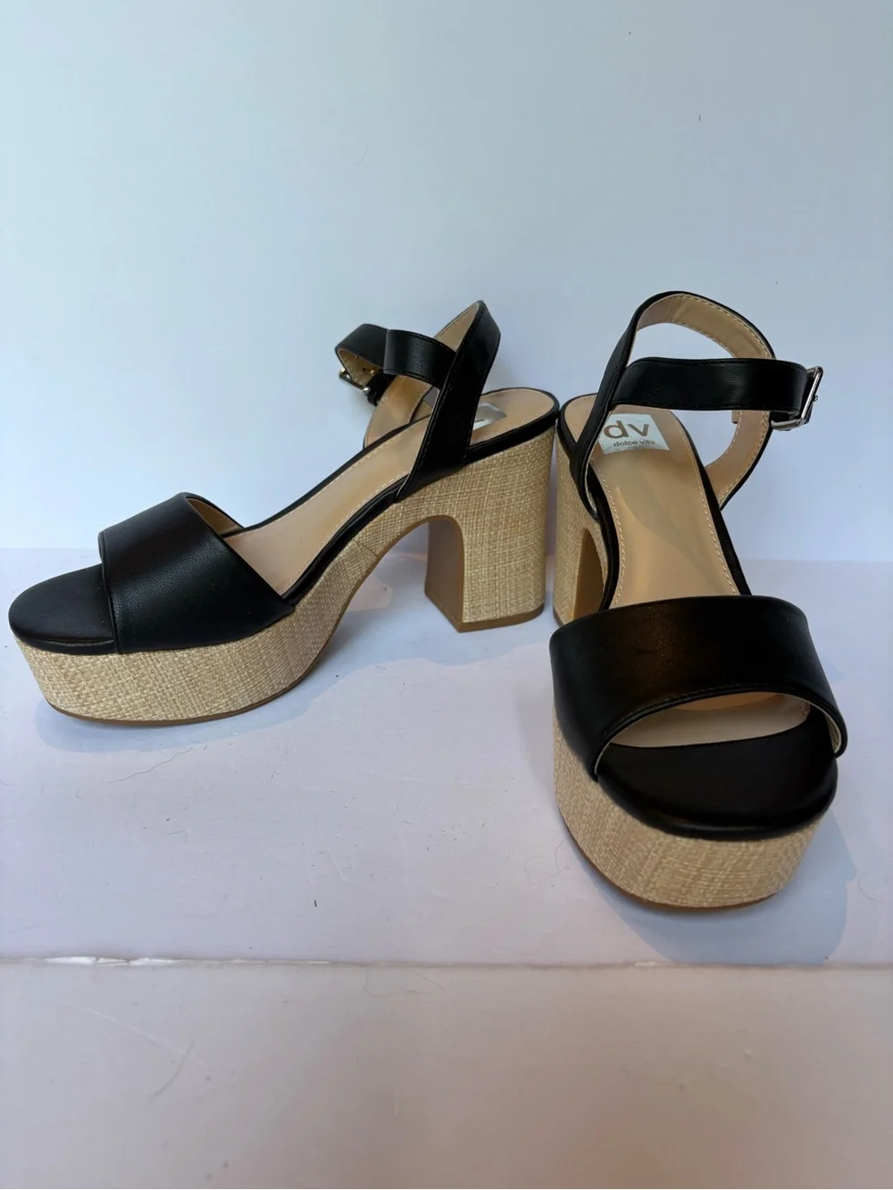 Dolce vita Black/tan Platform Block Heel Sandals with Ankle Strap nWOT Size 8.5